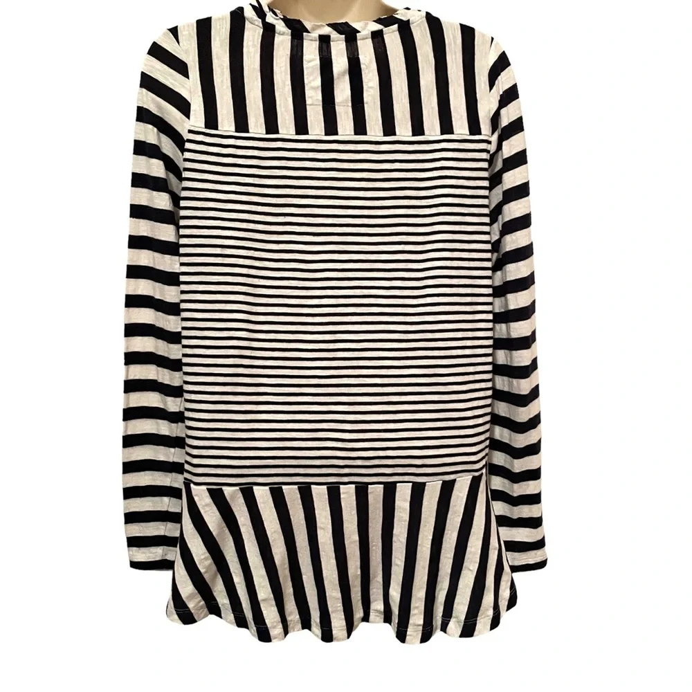 Maeve Anthropologie Women’s Black and White Striped Long Sleeve Shirt Size XS